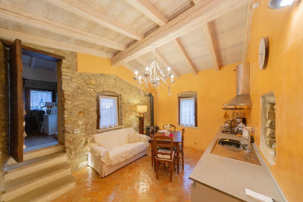 Agriturismo C'Era Una Volta Camporosso  Bagian luar foto